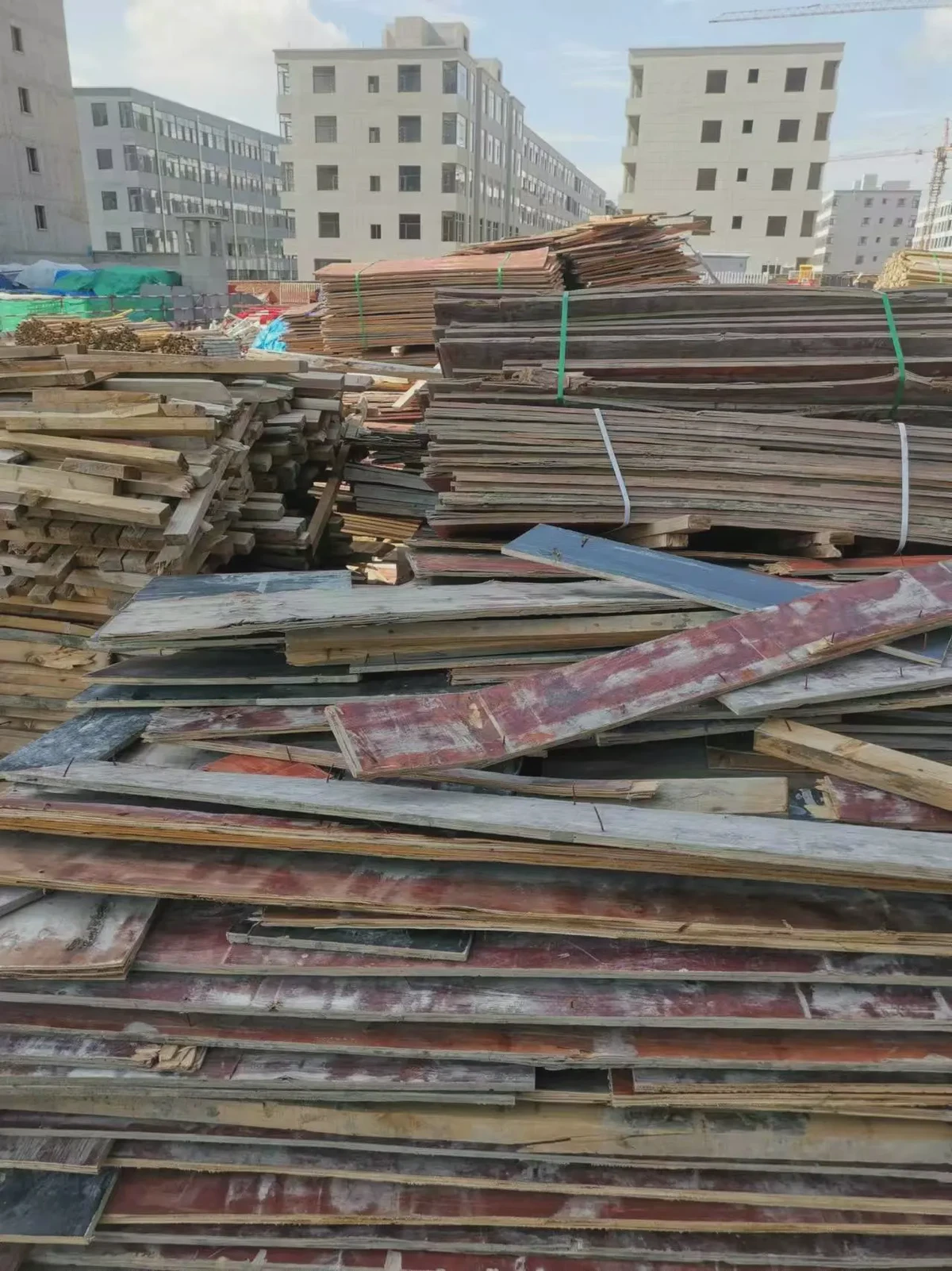 Pagtutulak ng Waste Wood